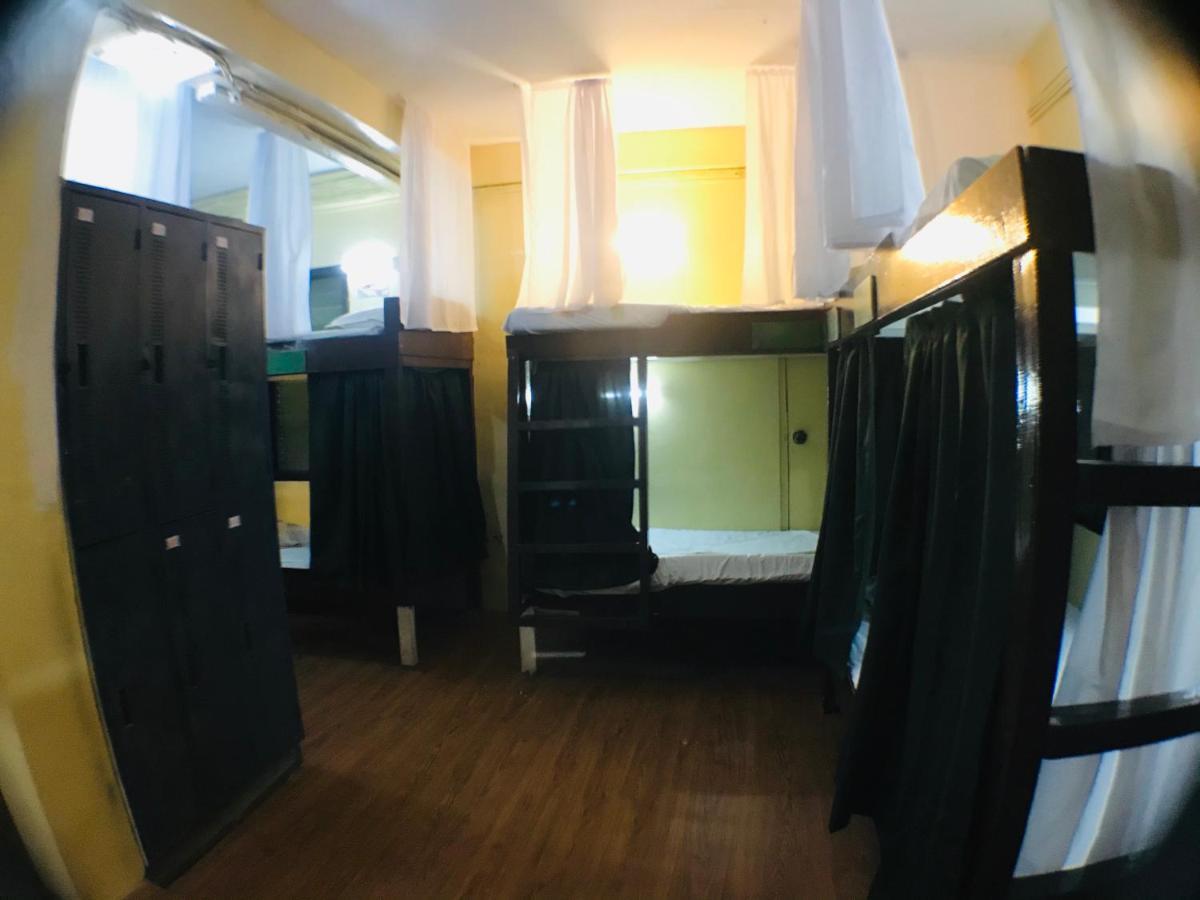 Austria'S Guest House El Nido Bagian luar foto