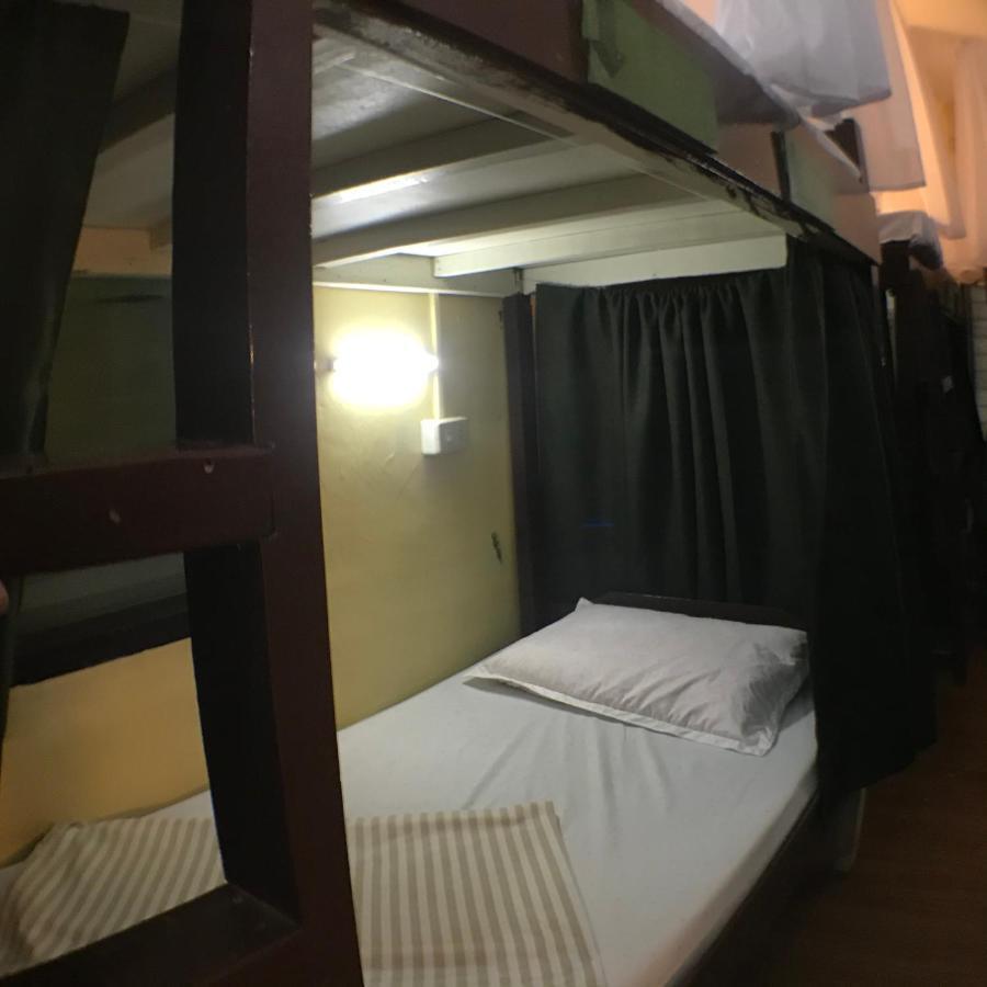 Austria'S Guest House El Nido Bagian luar foto
